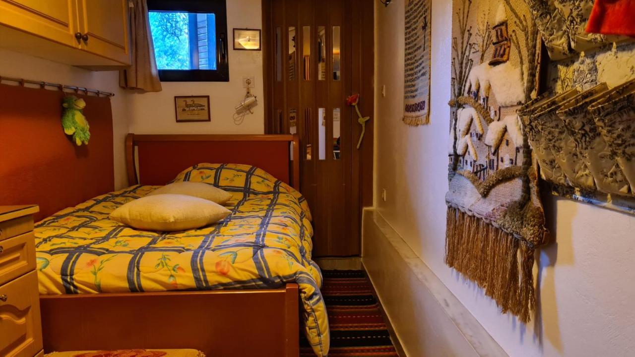 Villa George - Family Holidays Néa Mákri Zewnętrze zdjęcie