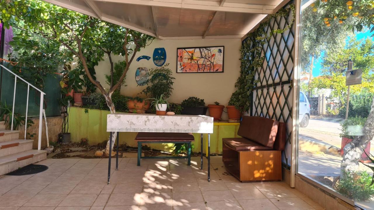 Villa George - Family Holidays Néa Mákri Zewnętrze zdjęcie