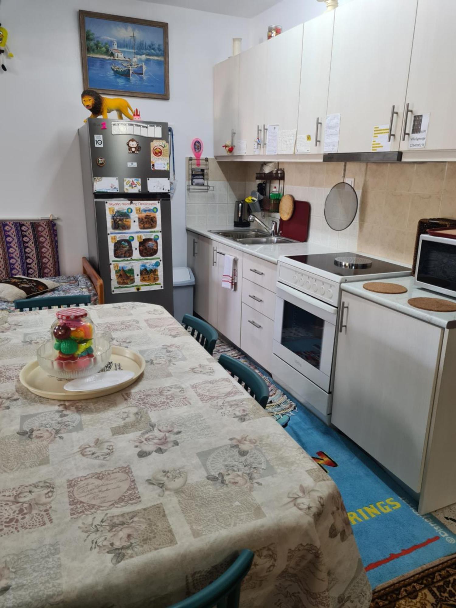 Villa George - Family Holidays Néa Mákri Zewnętrze zdjęcie